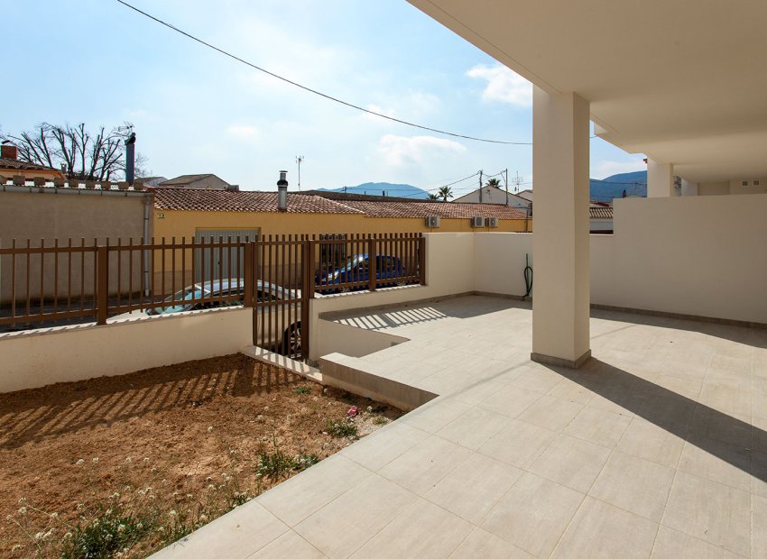 Obra nueva - Bungalow - La Canalosa