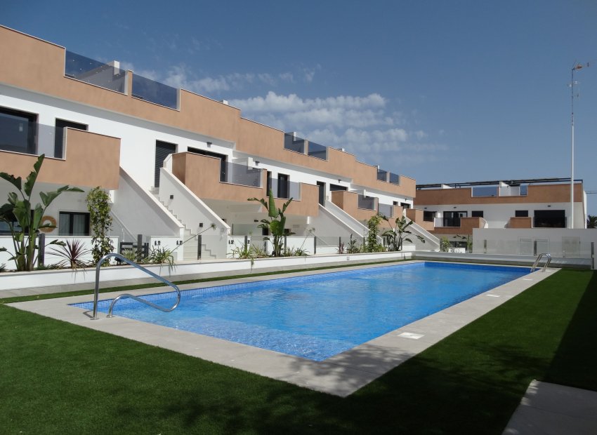 Obra nueva - Bungalow - Pilar de la Horadada