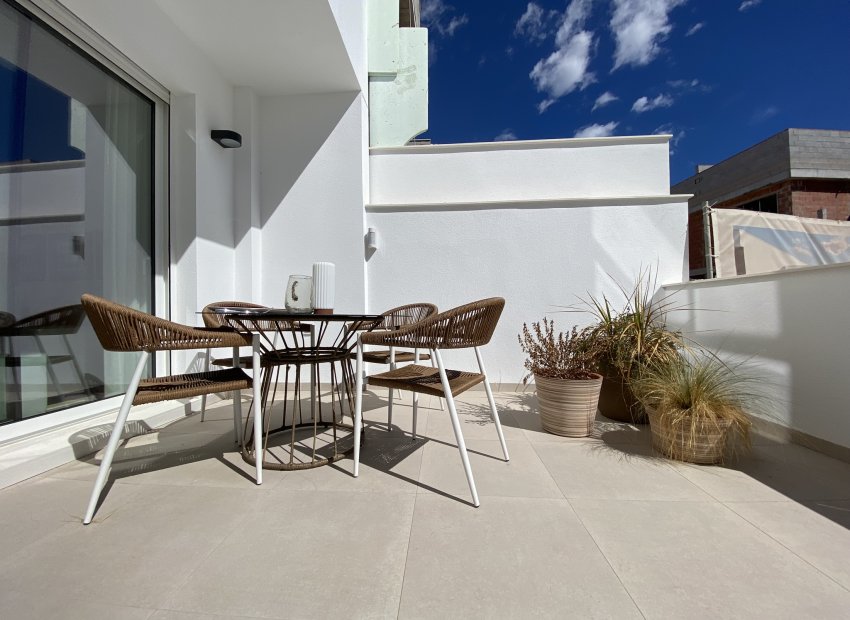 Obra nueva - Bungalow - Pilar de la Horadada