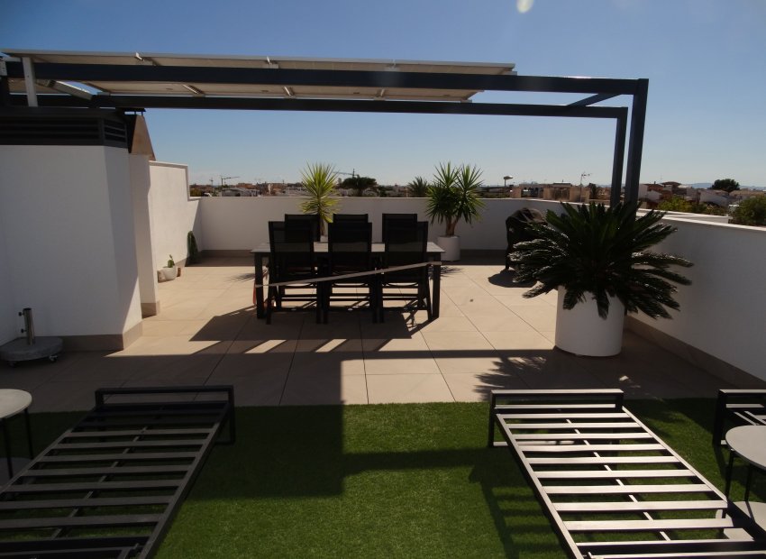 Obra nueva - Bungalow - Pilar de la Horadada