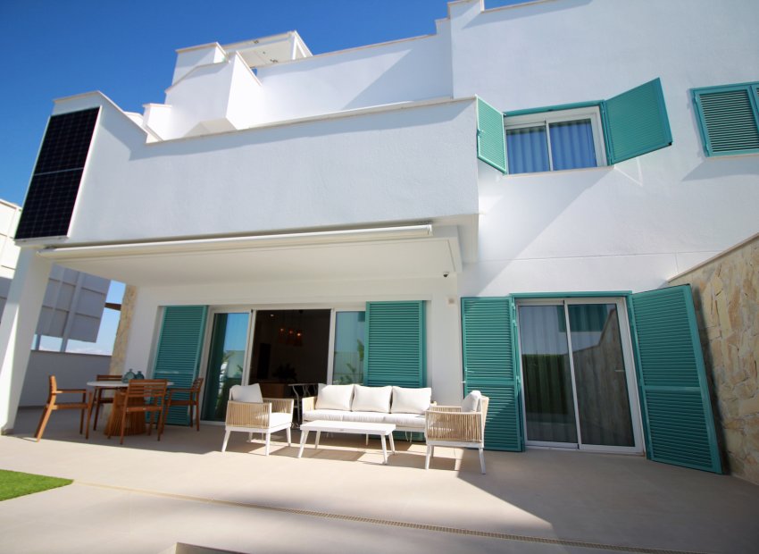 Obra nueva - Bungalow - Pilar de la Horadada