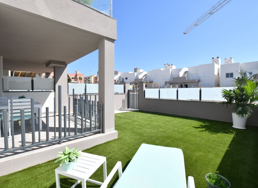 Obra nueva - Bungalow - San Miguel de Salinas