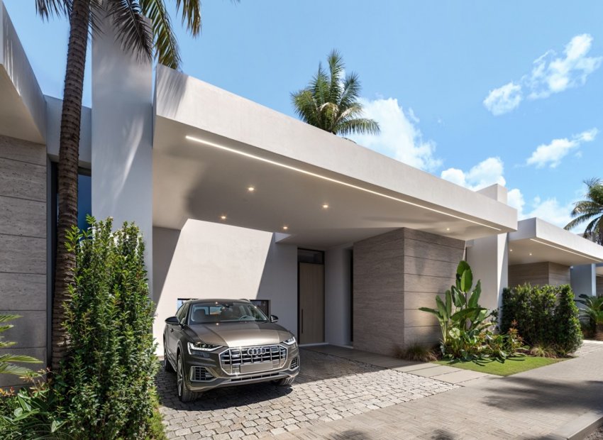 Obra nueva - Townhouse / Duplex - Caseres del Sol
