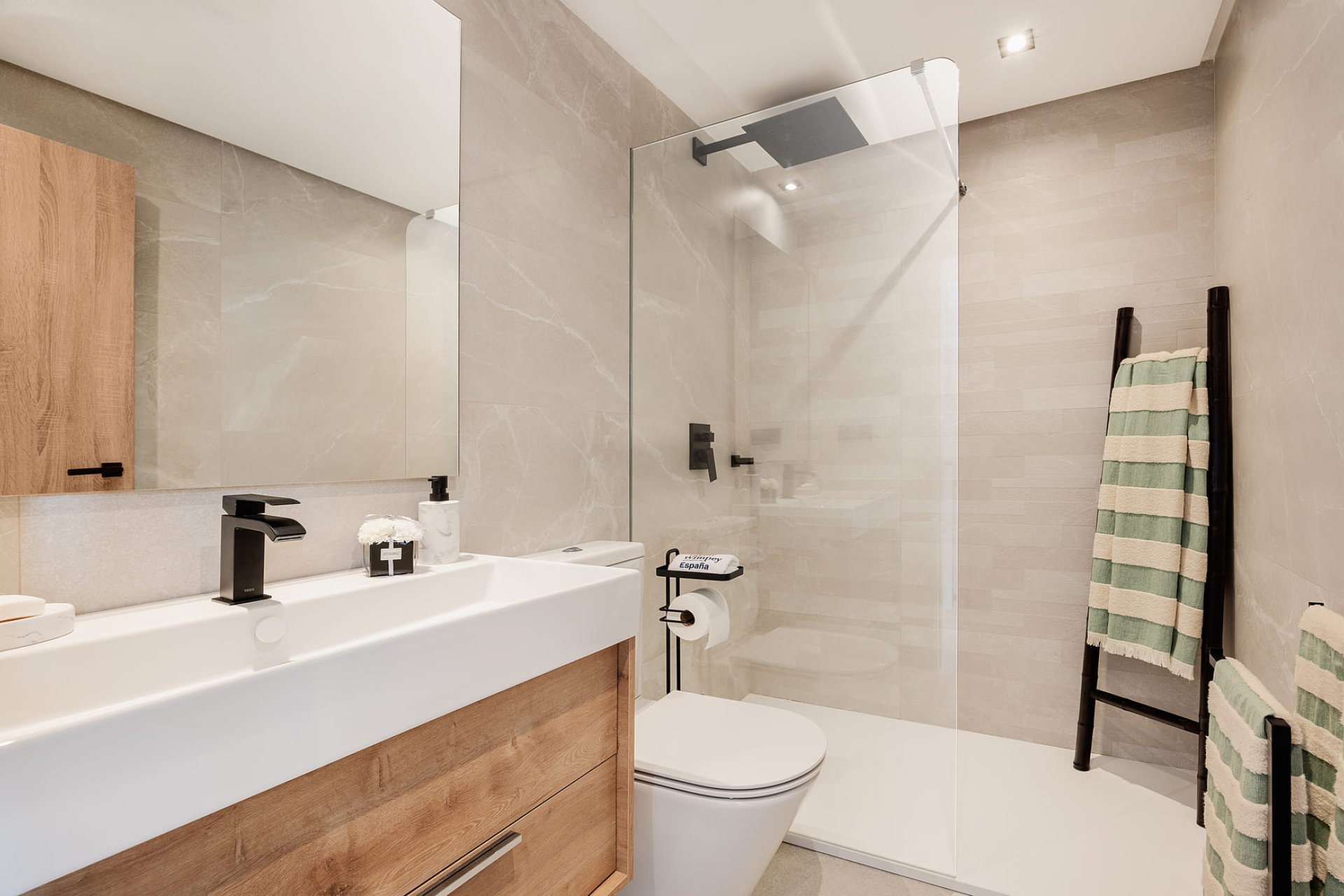 Obra nueva - Townhouse / Duplex - Cerros del Lago