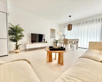 Obra nueva - Townhouse / Duplex - Cox