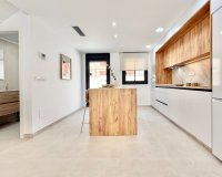 Obra nueva - Townhouse / Duplex - Cox
