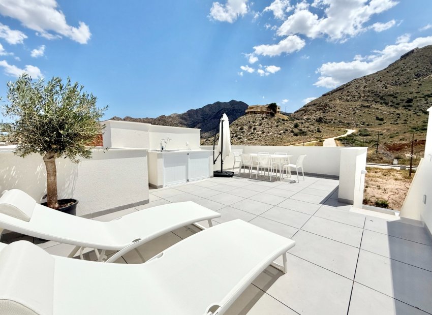 Obra nueva - Townhouse / Duplex - Cox