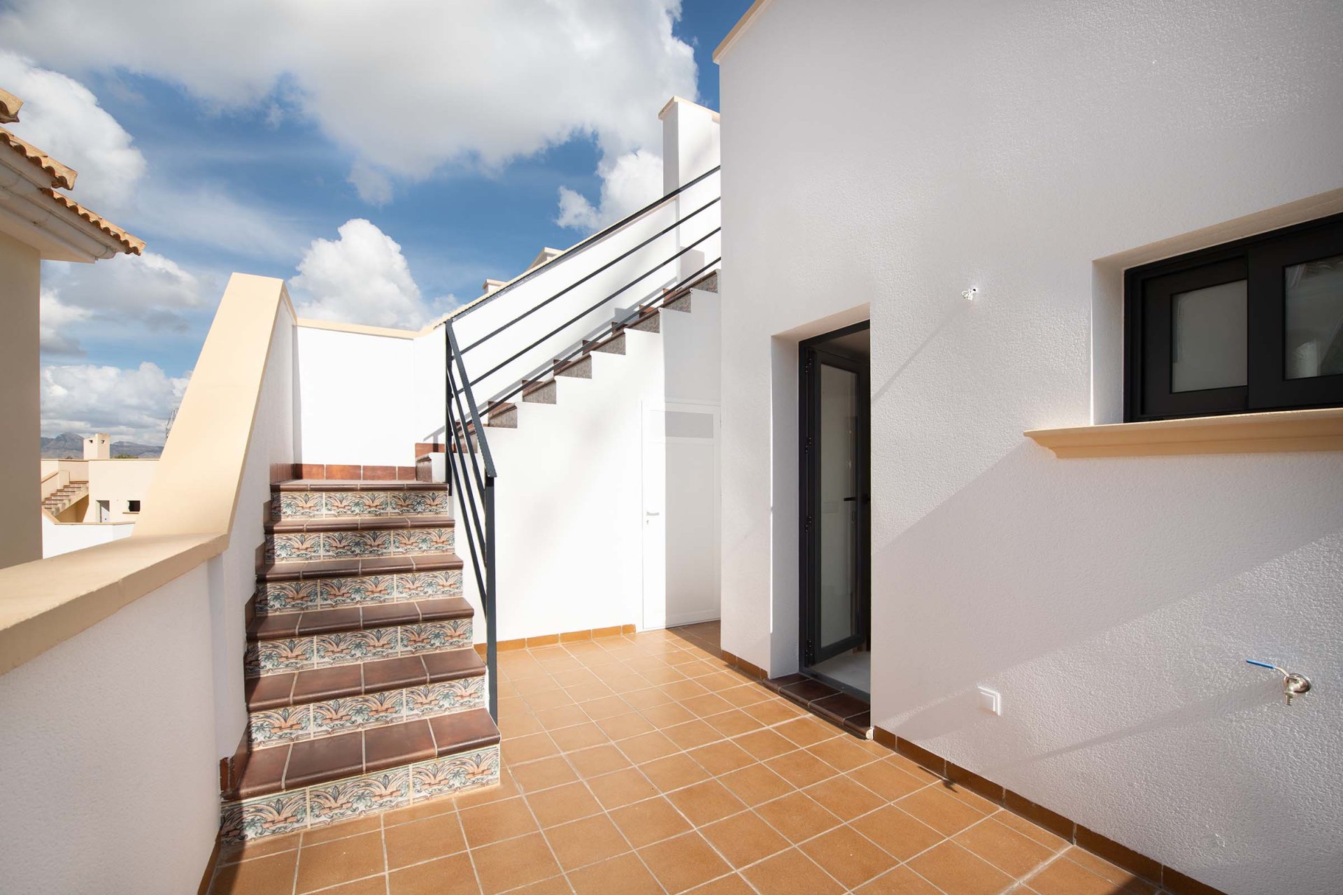 Obra nueva - Townhouse / Duplex - Cox