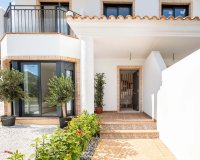 Obra nueva - Townhouse / Duplex - Cox