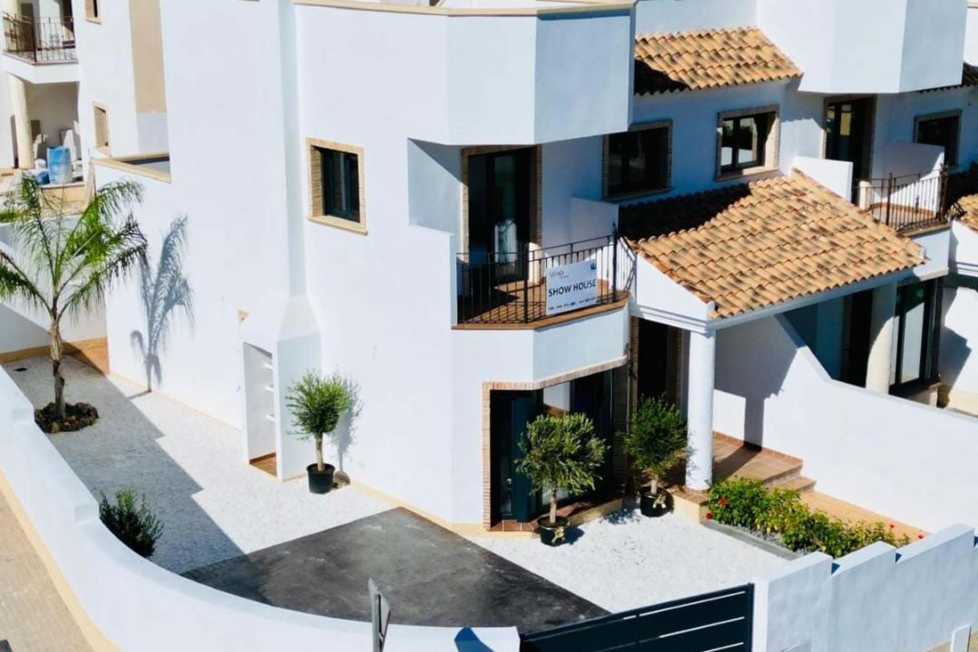 Obra nueva - Townhouse / Duplex - Cox