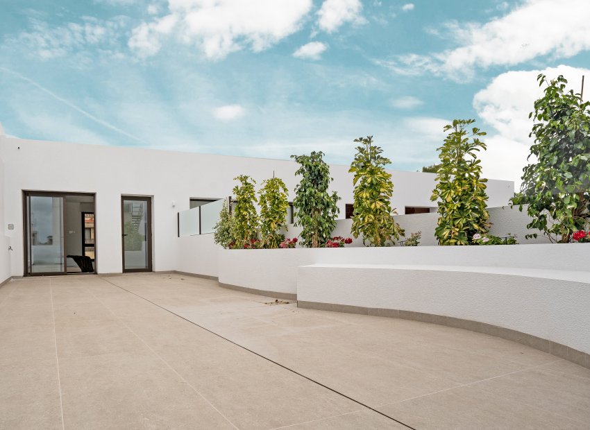 Obra nueva - Townhouse / Duplex - Heredades - Heradades