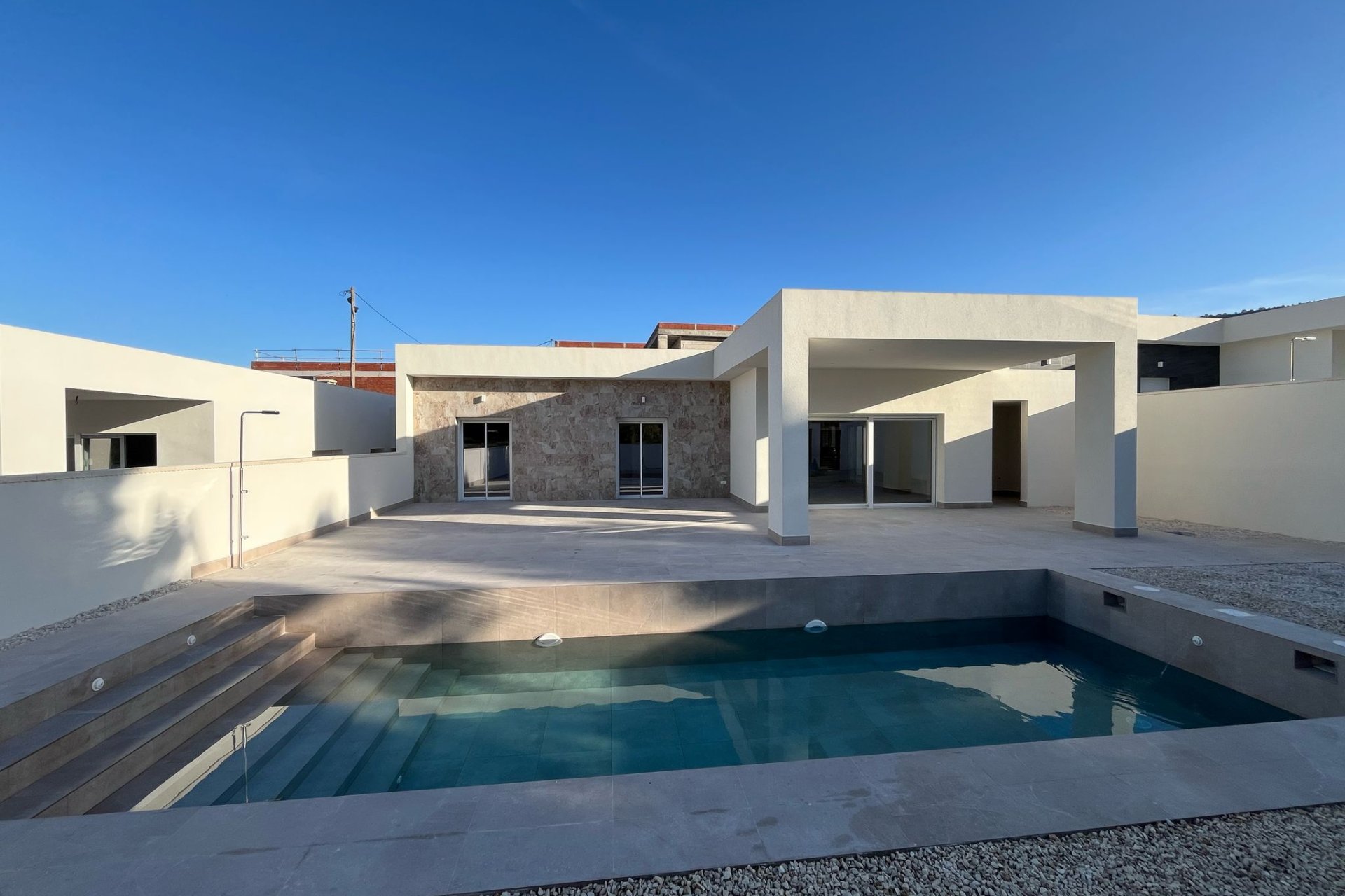Obra nueva - Townhouse / Duplex - La Romana
