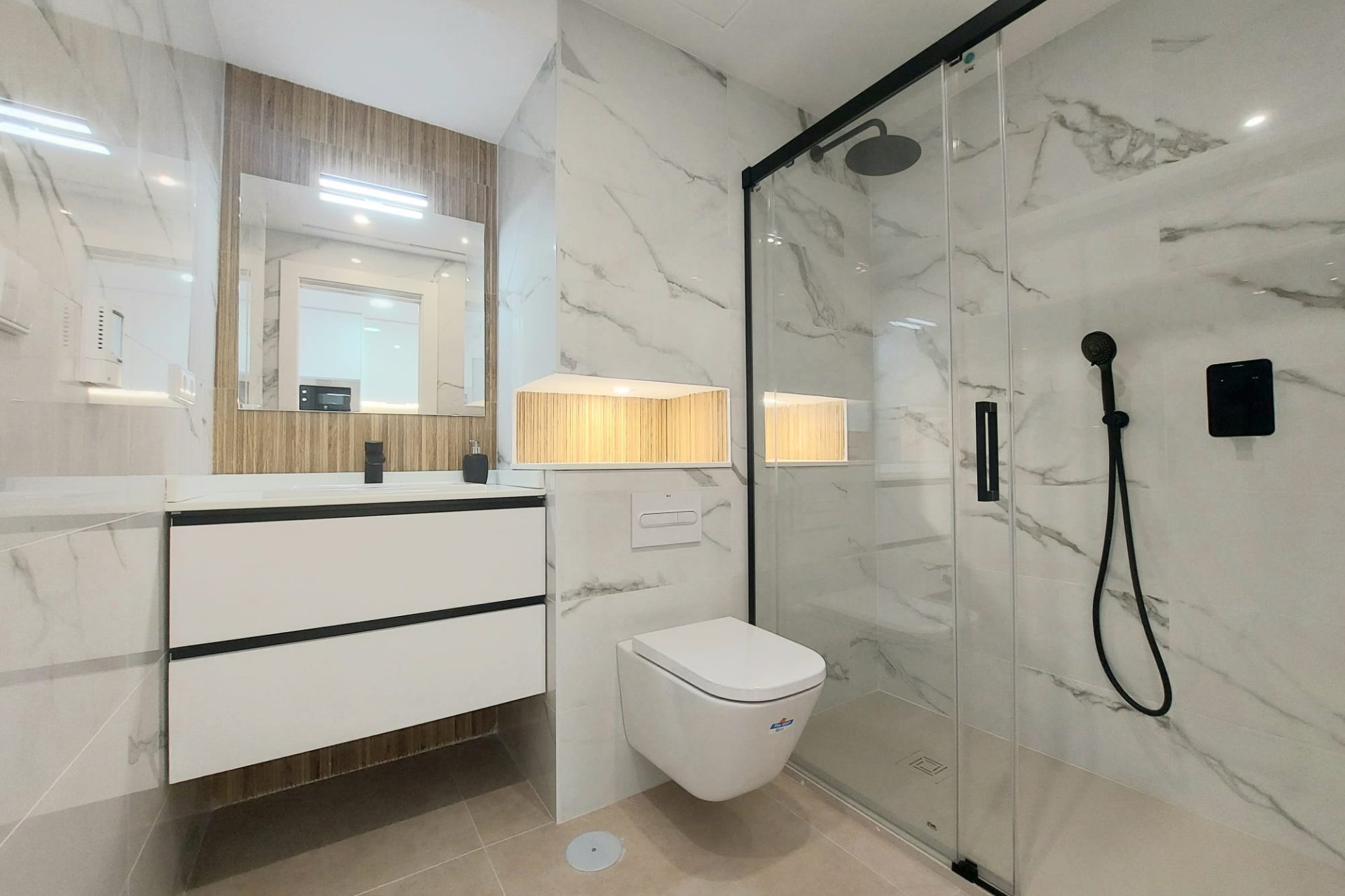 Obra nueva - Townhouse / Duplex - Las Esperanzas