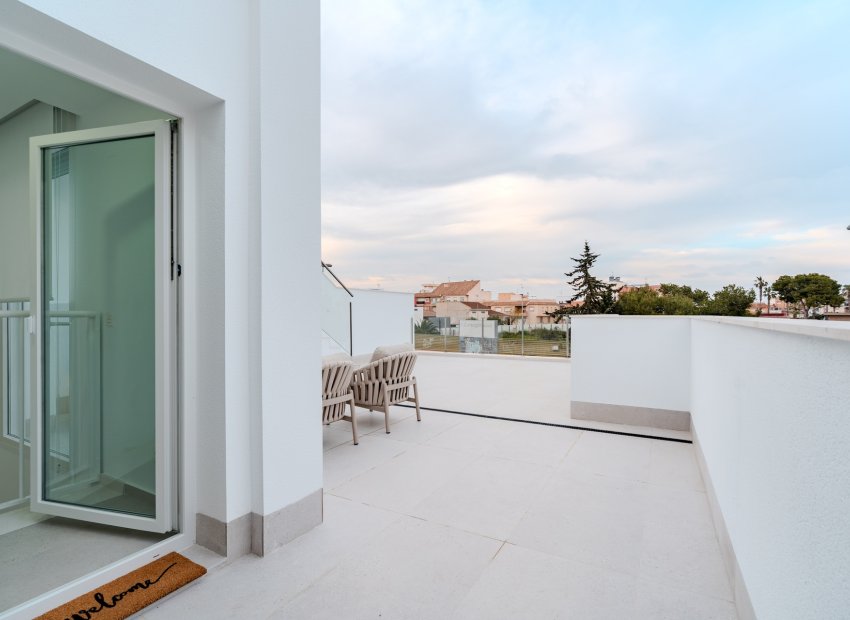 Obra nueva - Townhouse / Duplex - Los Alcázares