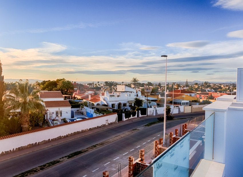 Obra nueva - Townhouse / Duplex - Pilar de la Horadada