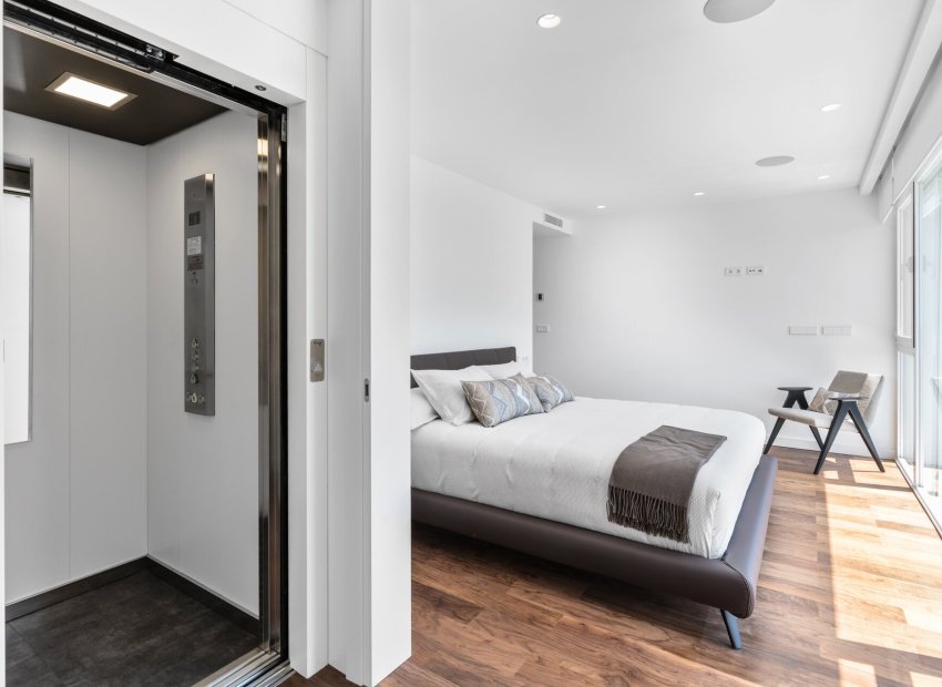 Obra nueva - Villa - Altea