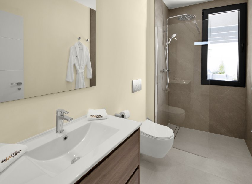 Obra nueva - Villa - Baños y Mendigo