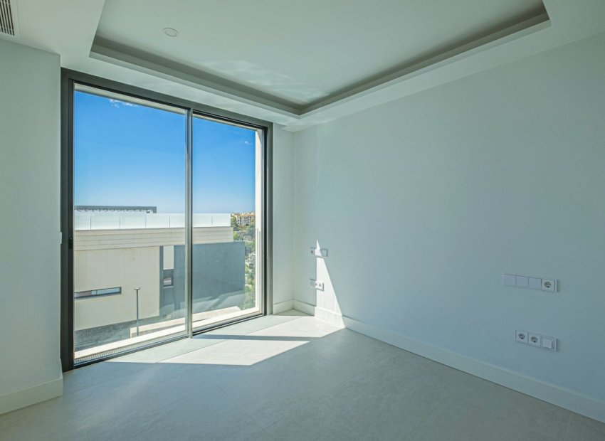 Obra nueva - Villa - Benahavís