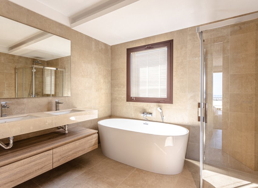 Obra nueva - Villa - Benahavís