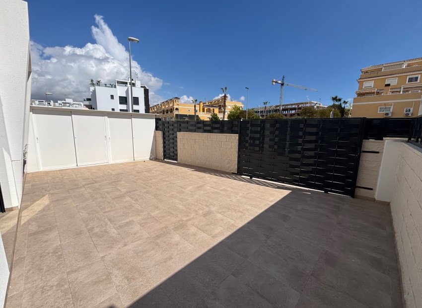 Obra nueva - Villa - Benijofar