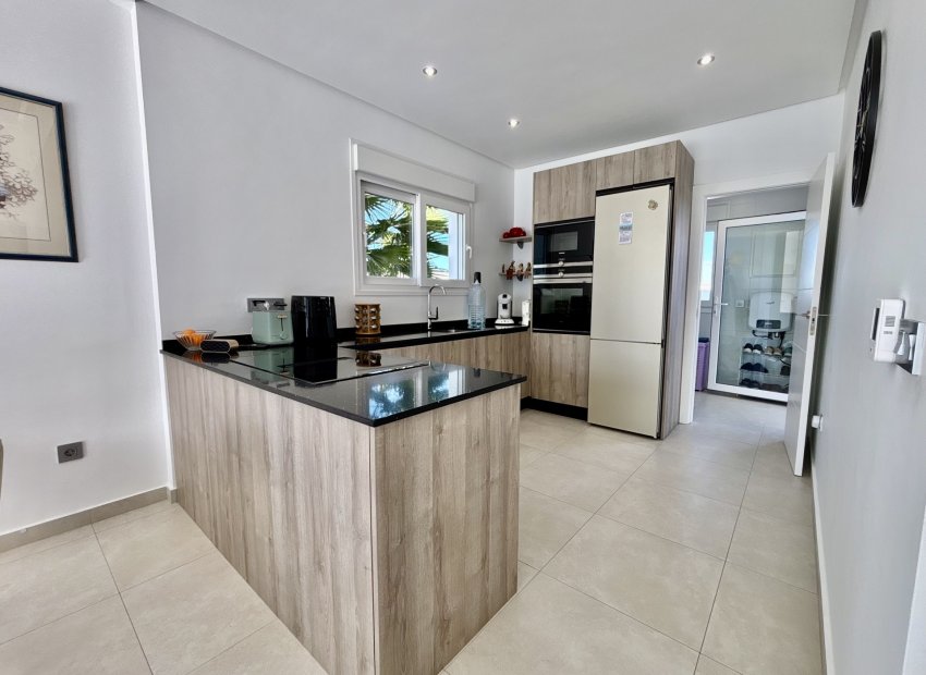 Obra nueva - Villa - Benijofar