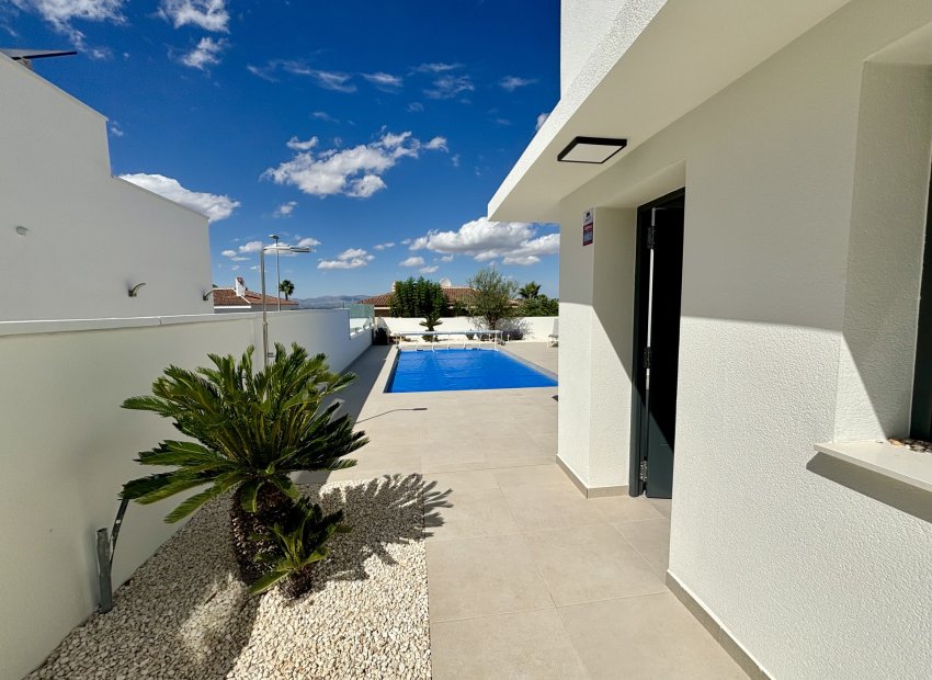 Obra nueva - Villa - Benijofar