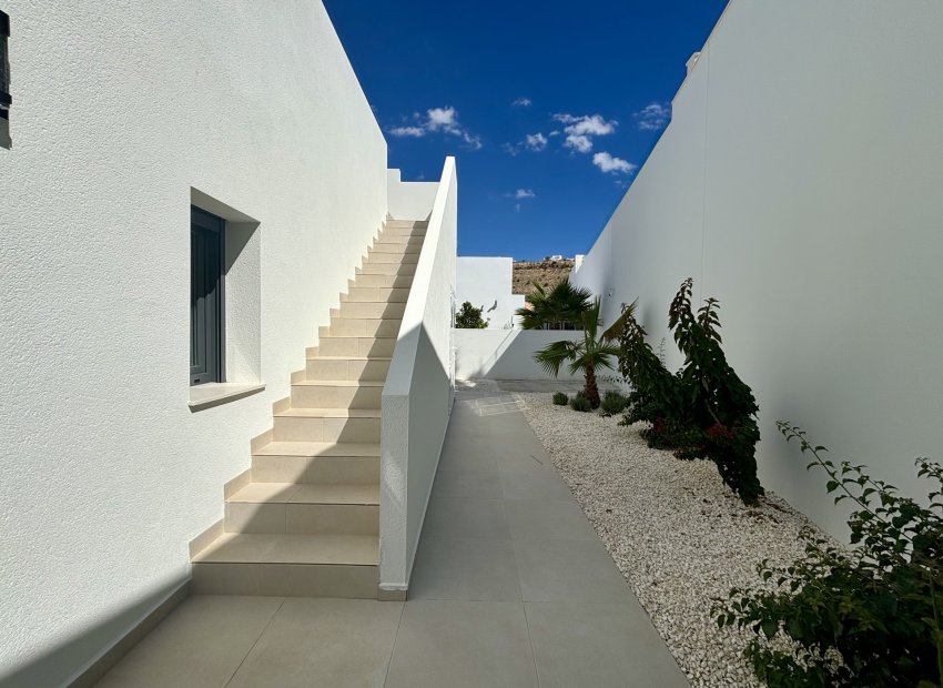 Obra nueva - Villa - Benijofar
