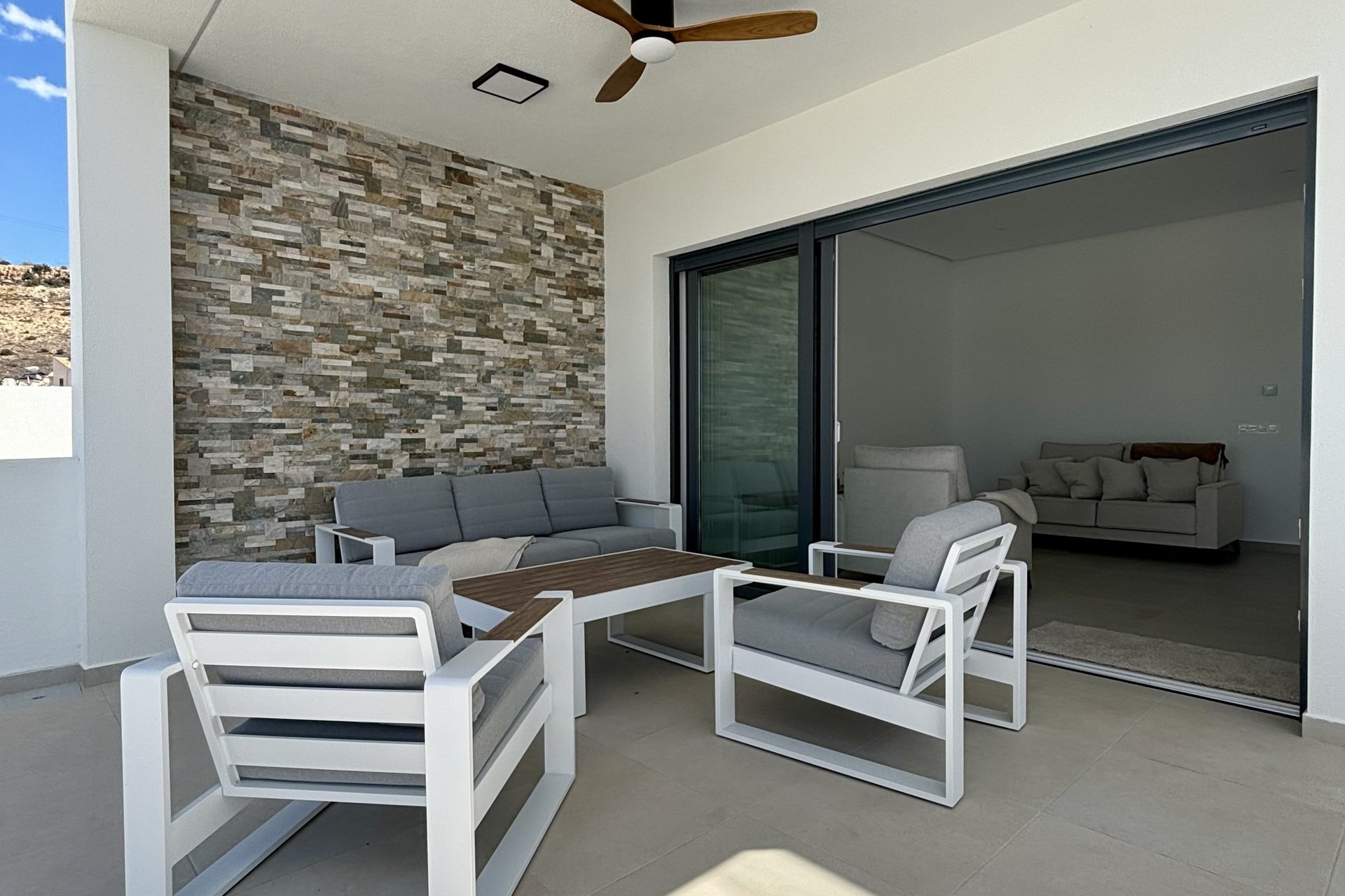 Obra nueva - Villa - Benijofar