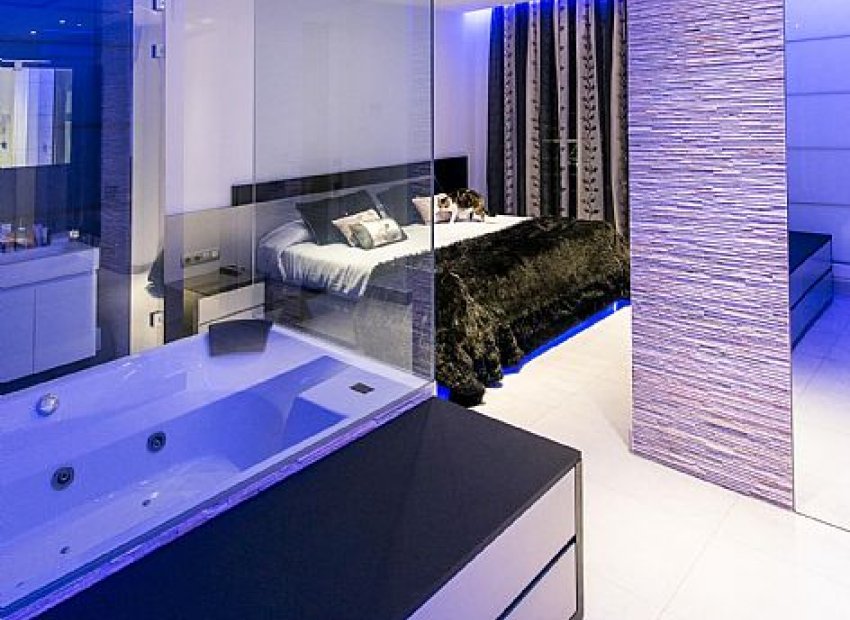 Obra nueva - Villa - Calpe