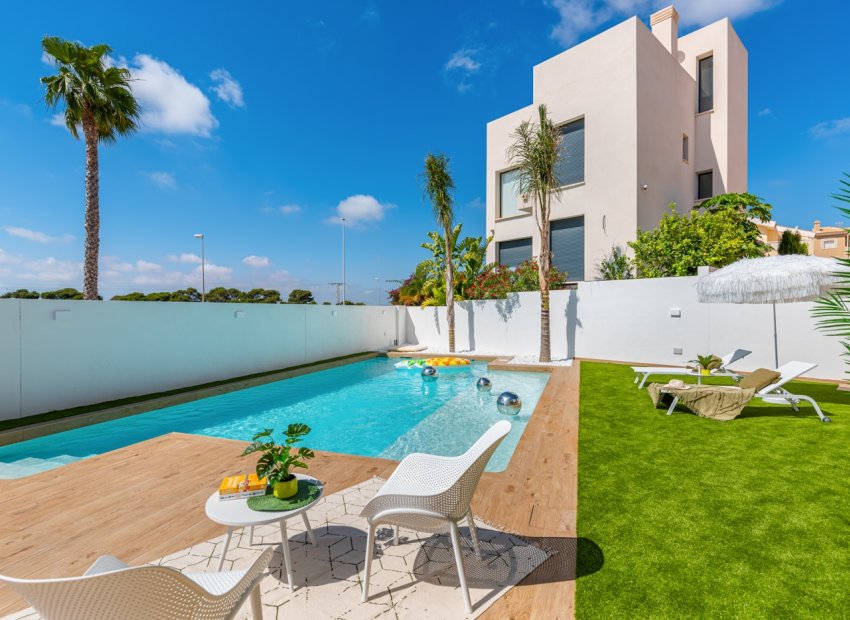 Obra nueva - Villa - Ciudad Quesada
