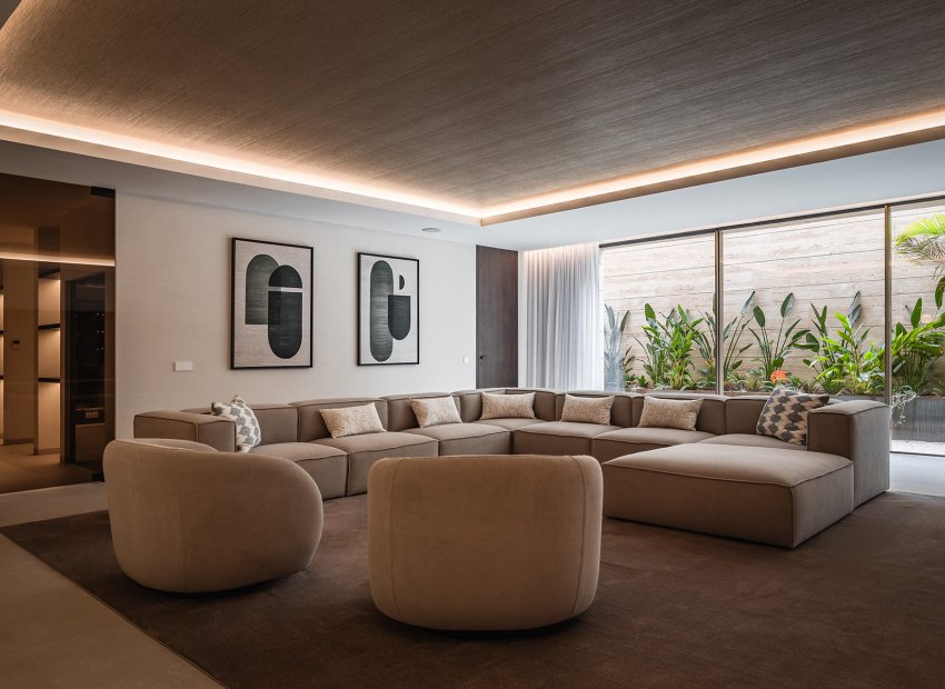 Obra nueva - Villa - Cortés