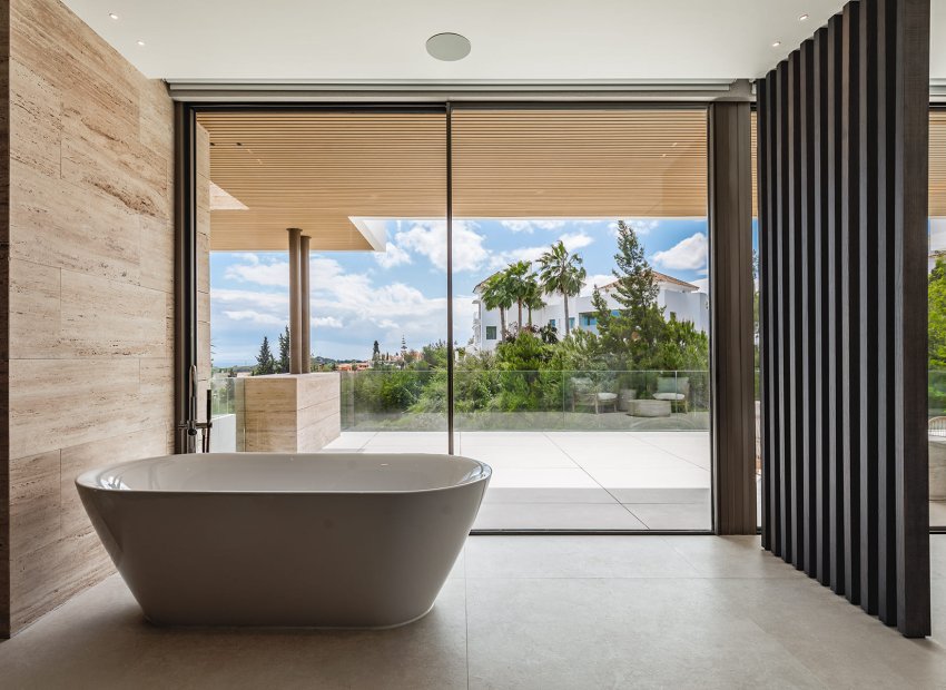 Obra nueva - Villa - Cortés