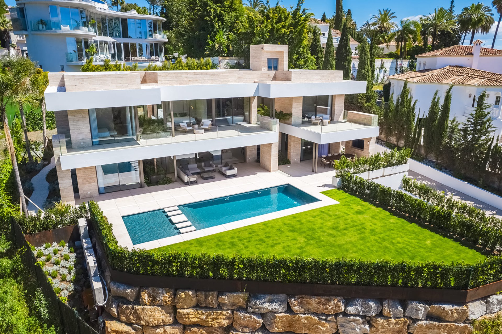 Obra nueva - Villa - Cortés