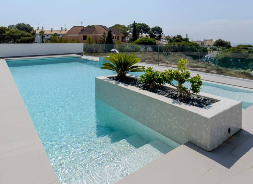 Obra nueva - Villa - Dehesa de Campoamor - Dehesa de campoamor