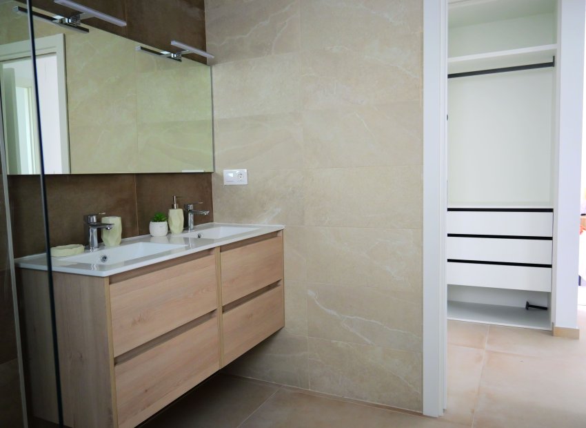 Obra nueva - Villa - Dolores