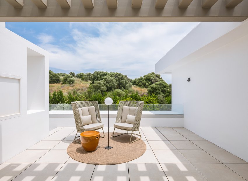 Obra nueva - Villa - El Paraíso