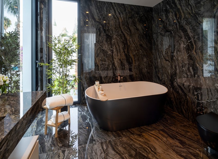 Obra nueva - Villa - El Paraíso