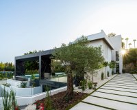 Obra nueva - Villa - El Paraíso