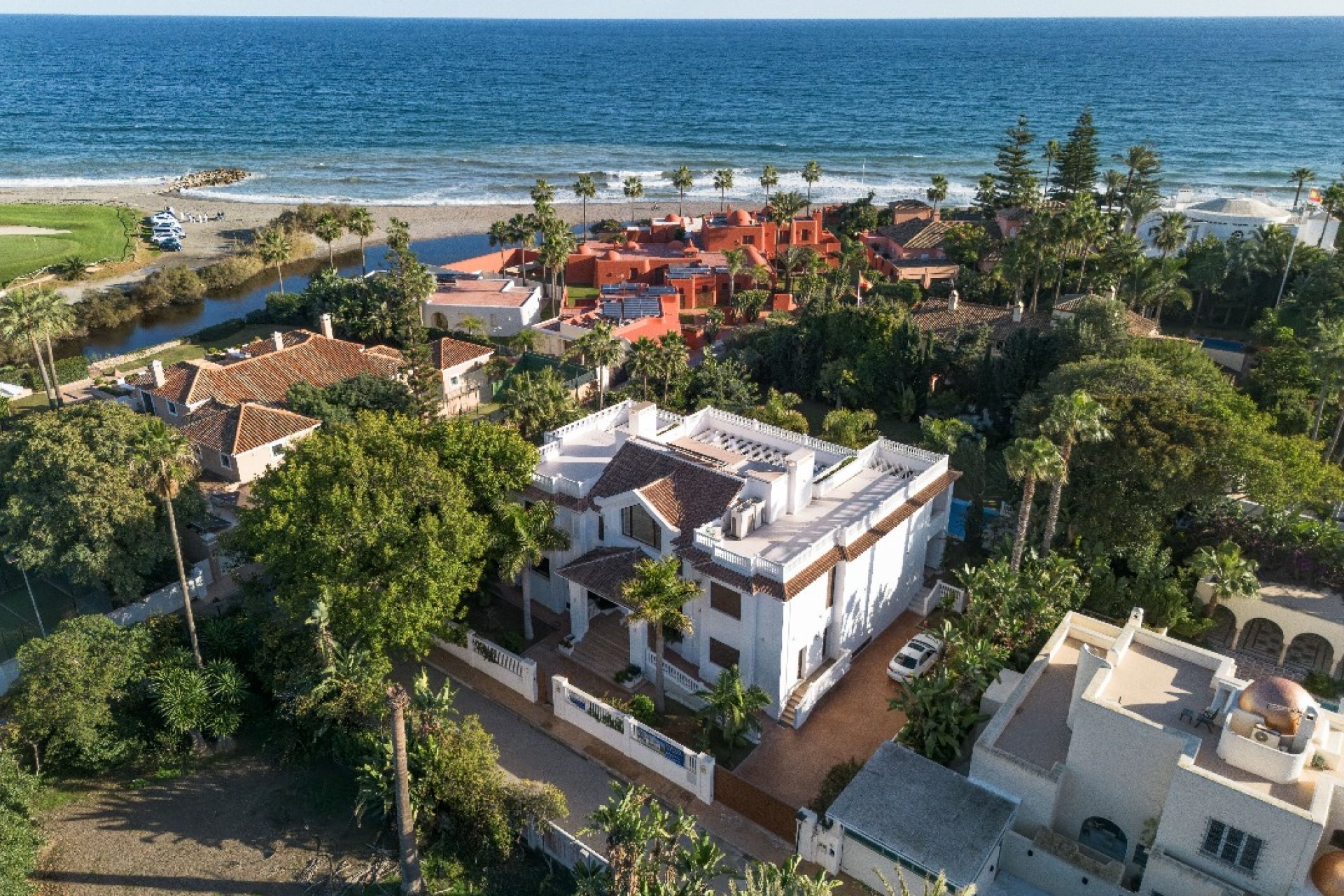 Obra nueva - Villa - Estepoa - Estepona