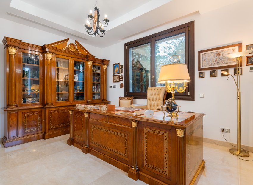 Obra nueva - Villa - Estepoa - Estepona