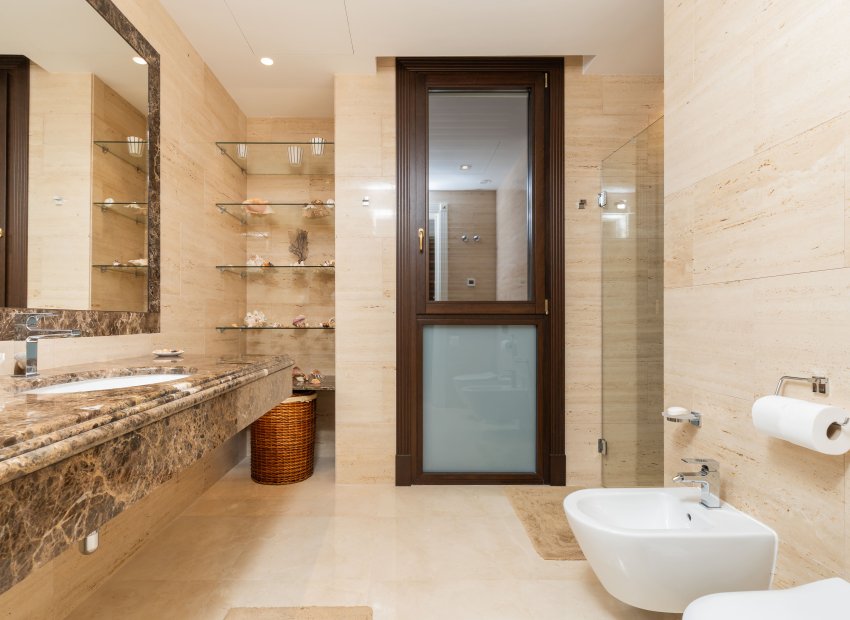 Obra nueva - Villa - Estepoa - Estepona