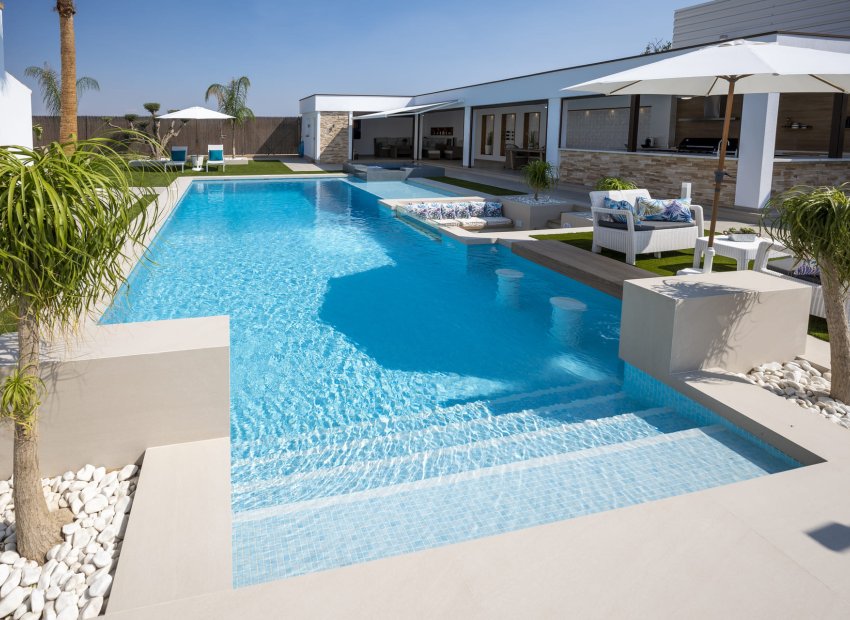 Obra nueva - Villa - Jerónimo y Avileses