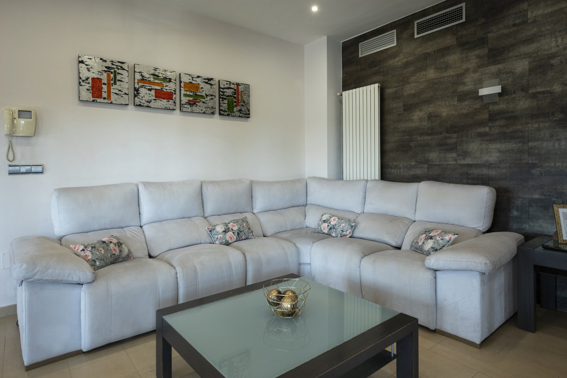 Obra nueva - Villa - Jerónimo y Avileses