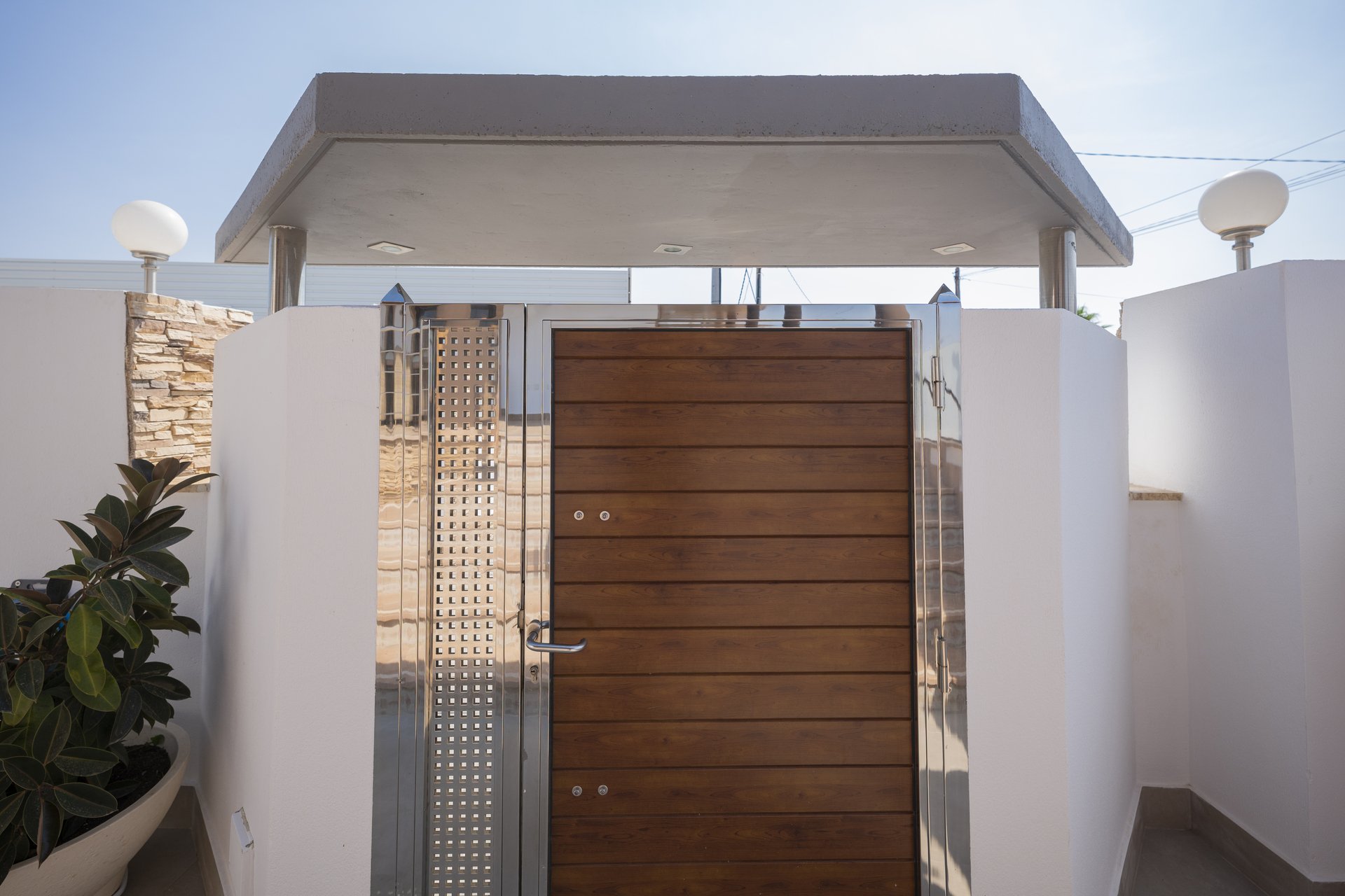 Obra nueva - Villa - Jerónimo y Avileses