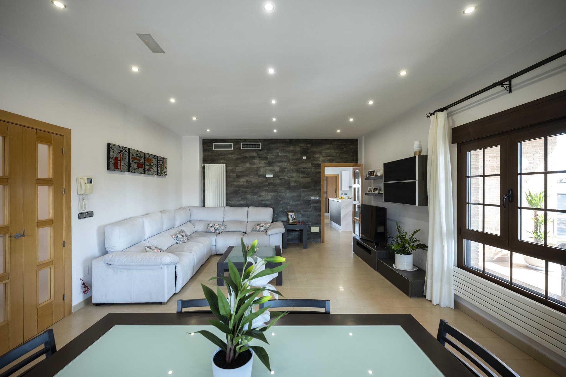 Obra nueva - Villa - Jerónimo y Avileses