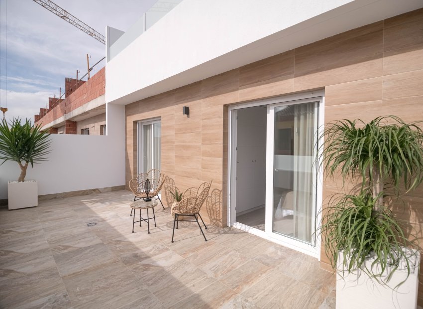 Obra nueva - Villa - Jerónimo y Avileses