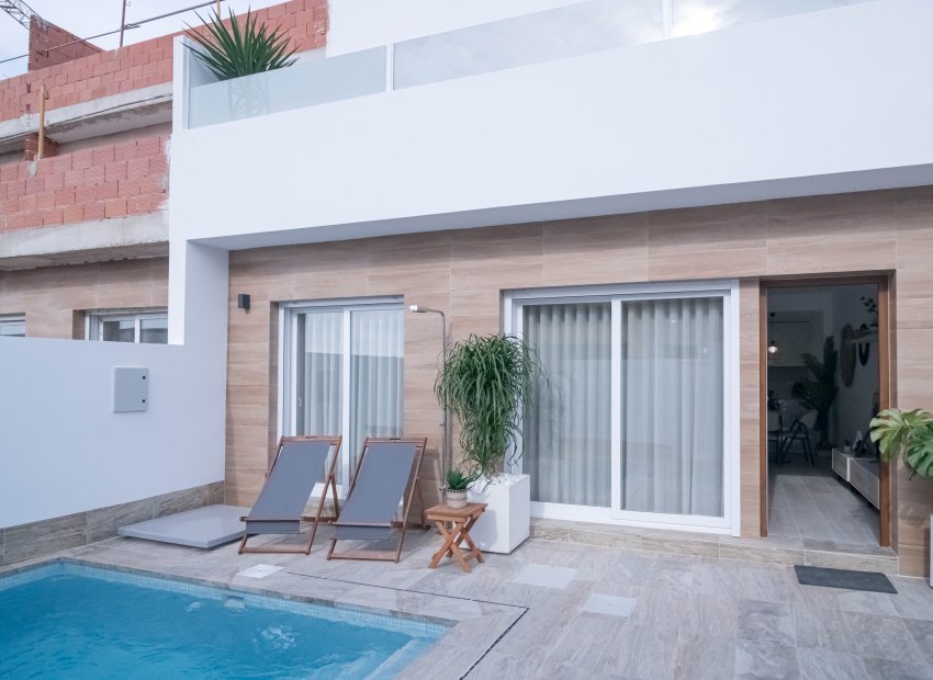 Obra nueva - Villa - Jerónimo y Avileses