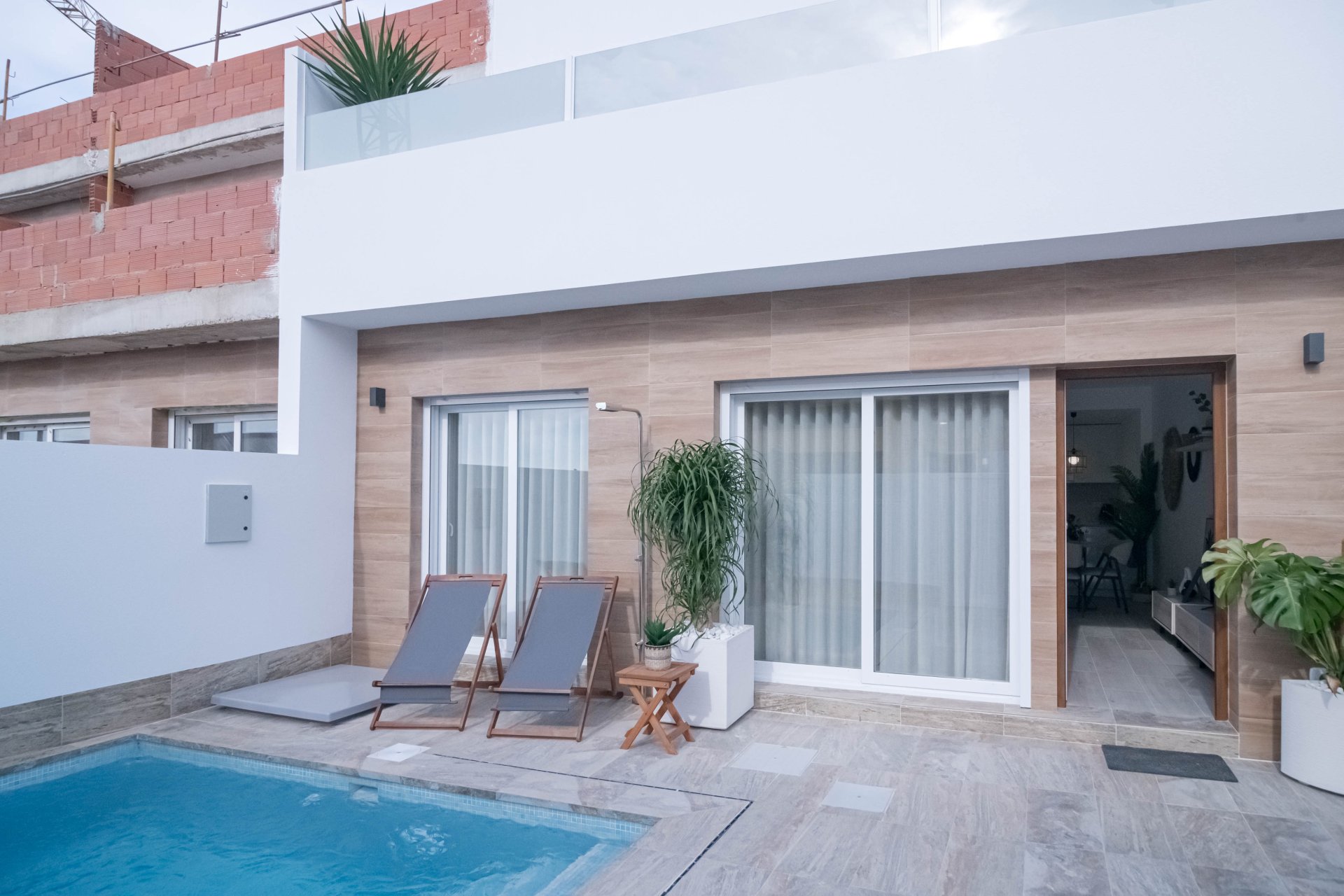Obra nueva - Villa - Jerónimo y Avileses
