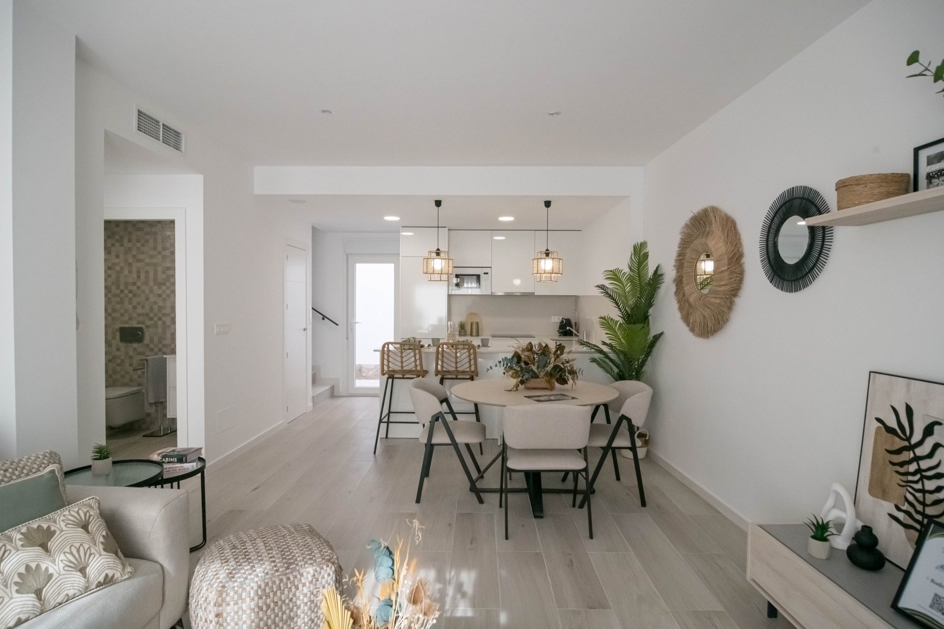 Obra nueva - Villa - Jerónimo y Avileses