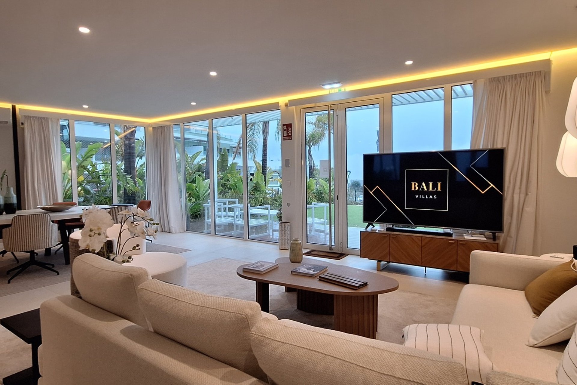 Obra nueva - Villa - La Cala de Mijas